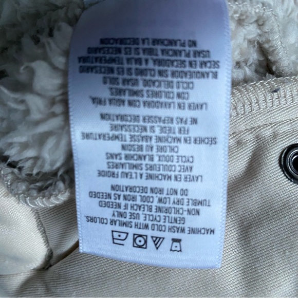 Spider Cozy Beige Sherpa 1/4 Zip Fleece Women Sweater - Picture 12 of 12